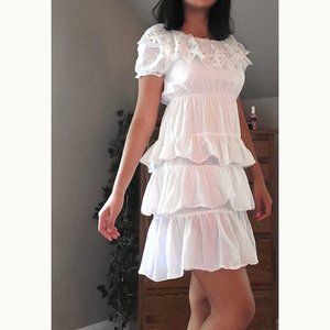 COTTAGECORE TIERED RUFFLED PUFF SLEEVE WHITE MINI DRESS // size S